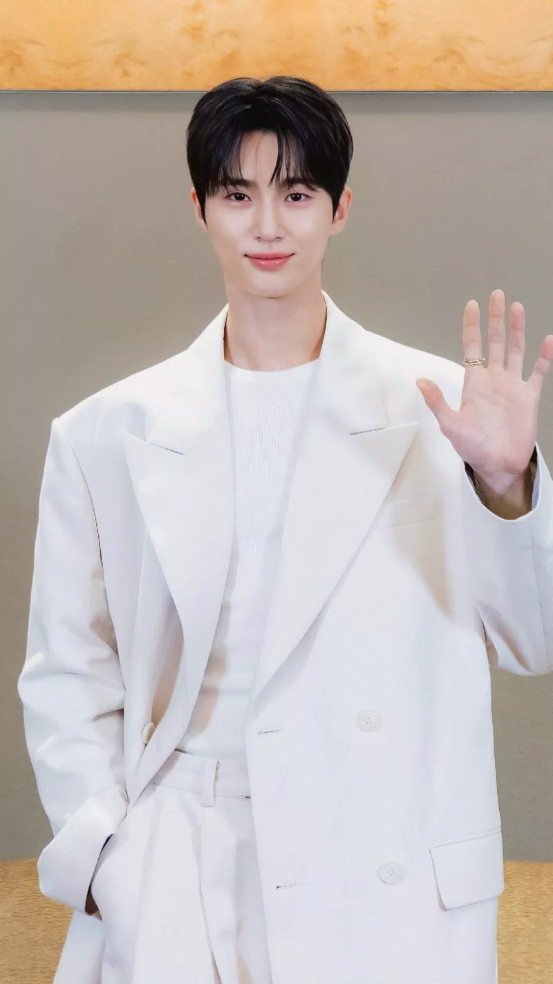hình nền byeon woo-seok 12