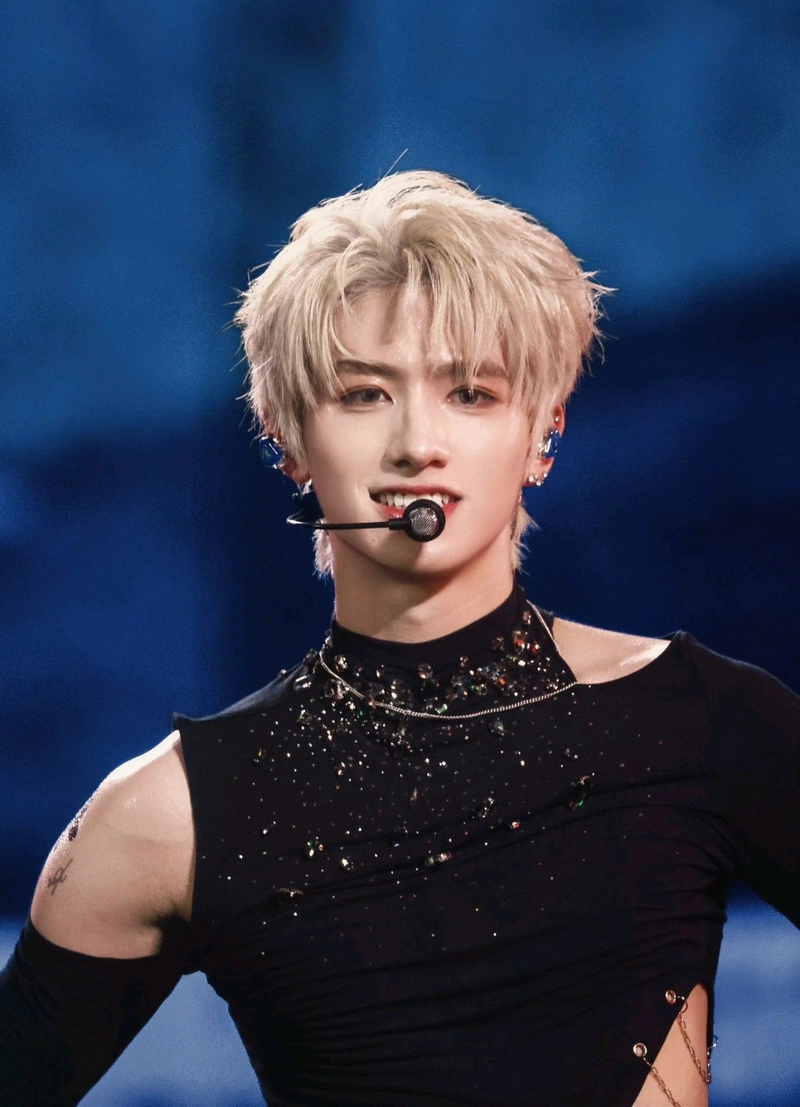 hình nền chu chí hâm 12