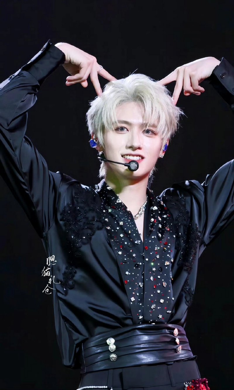 hình nền chu chí hâm 26