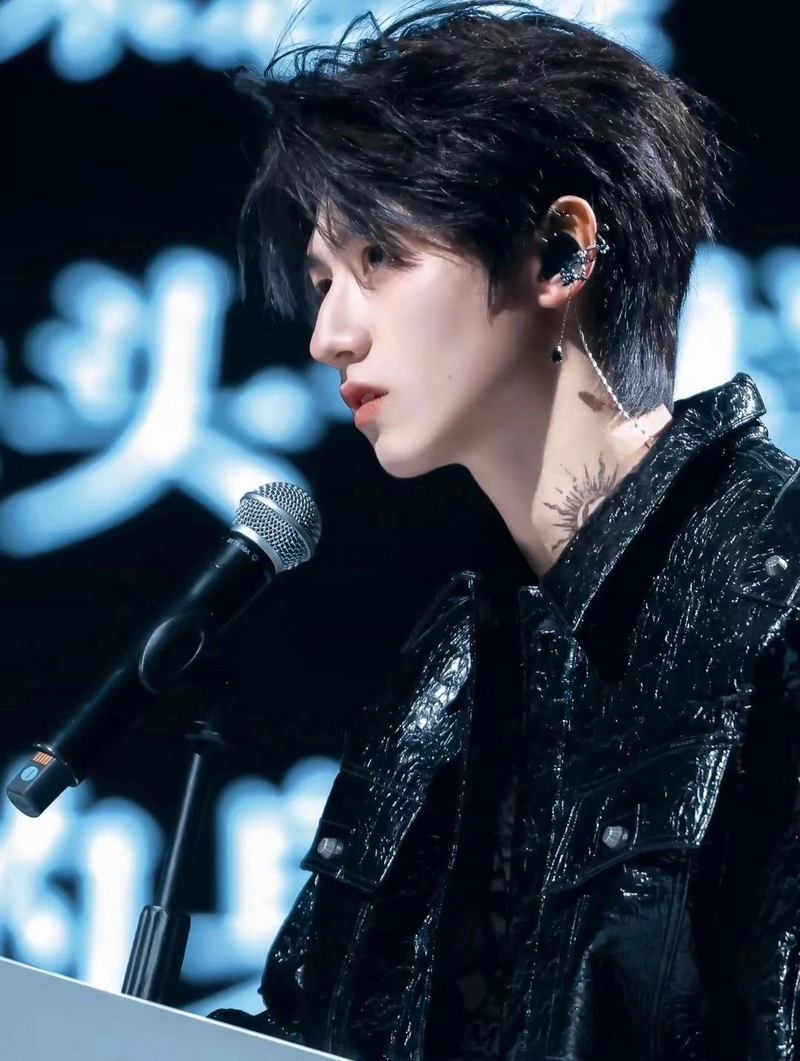 hình nền chu chí hâm 4