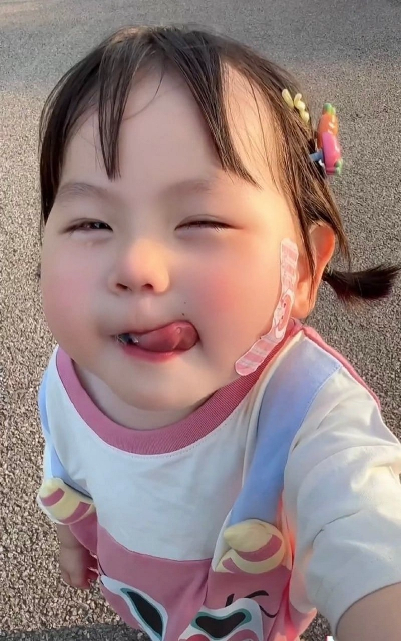 hình ảnh em bé cute 21