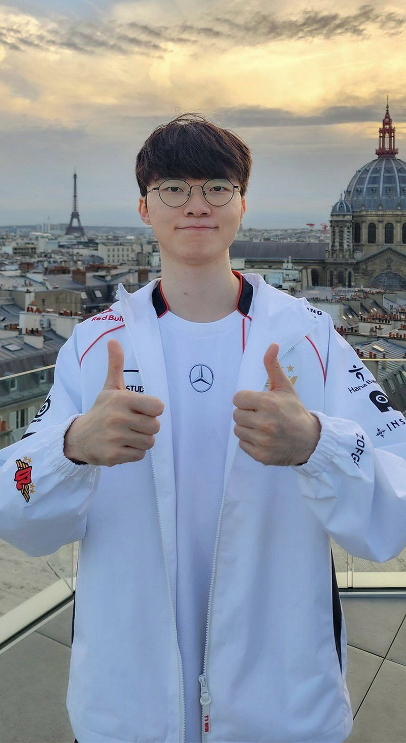 hình nền faker 17