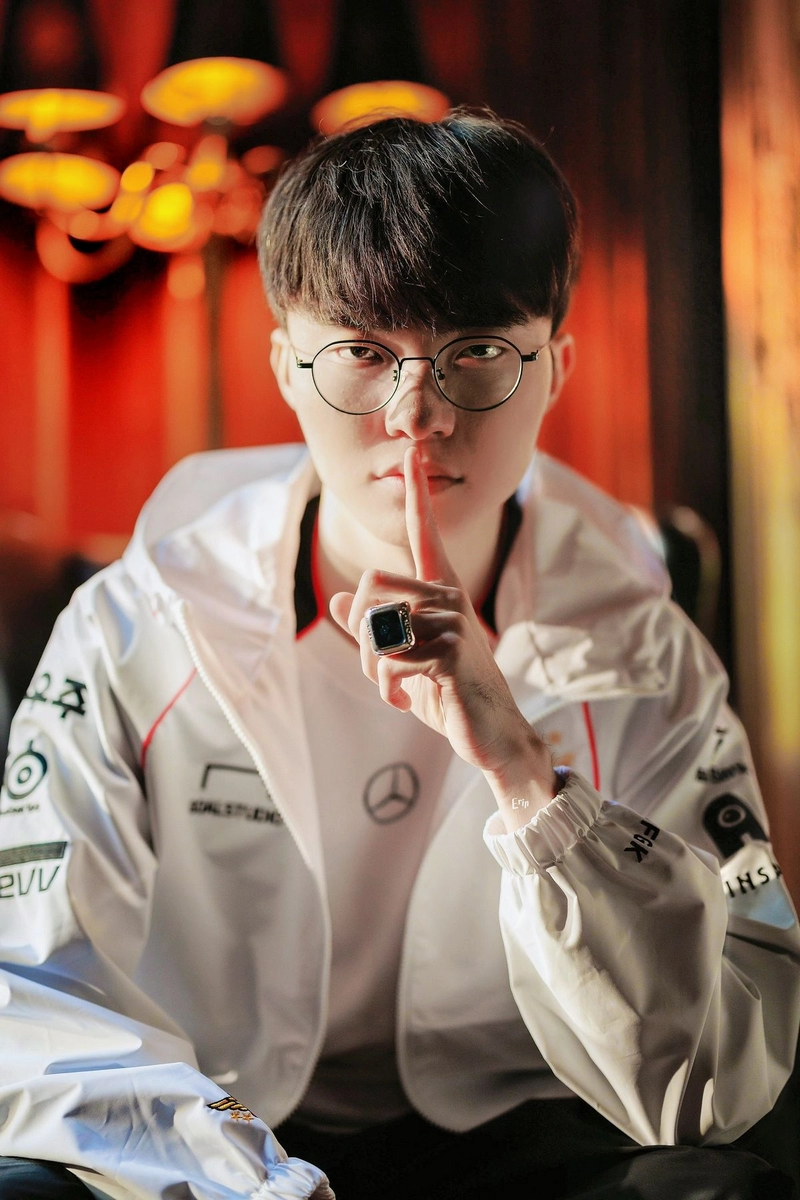 hình nền faker 43