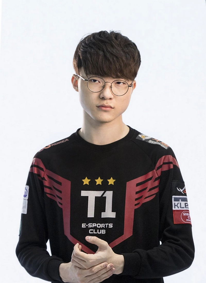 hình nền faker 46