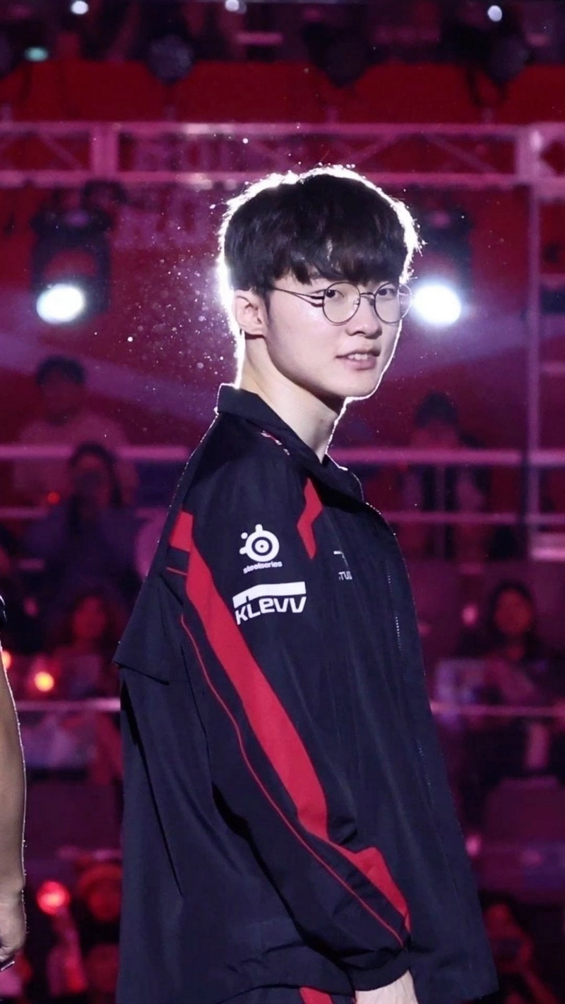 hình nền faker 49