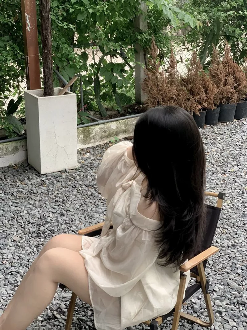 ảnh gái xinh che mặt 24