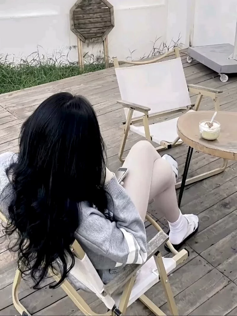 ảnh gái xinh che mặt 25