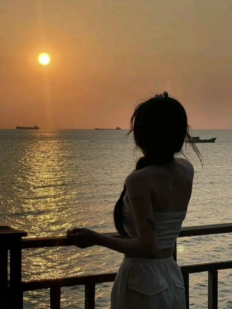 ảnh gái xinh che mặt 35