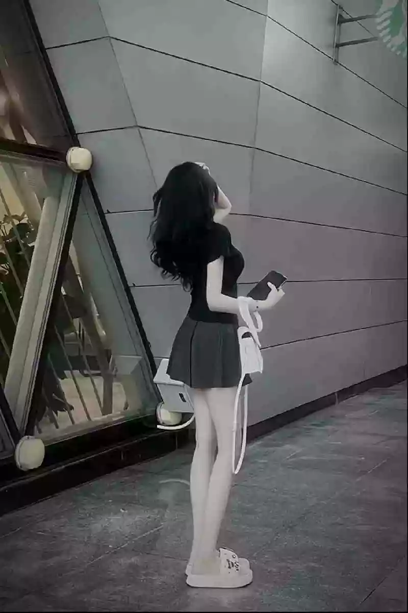 ảnh gái xinh che mặt 37