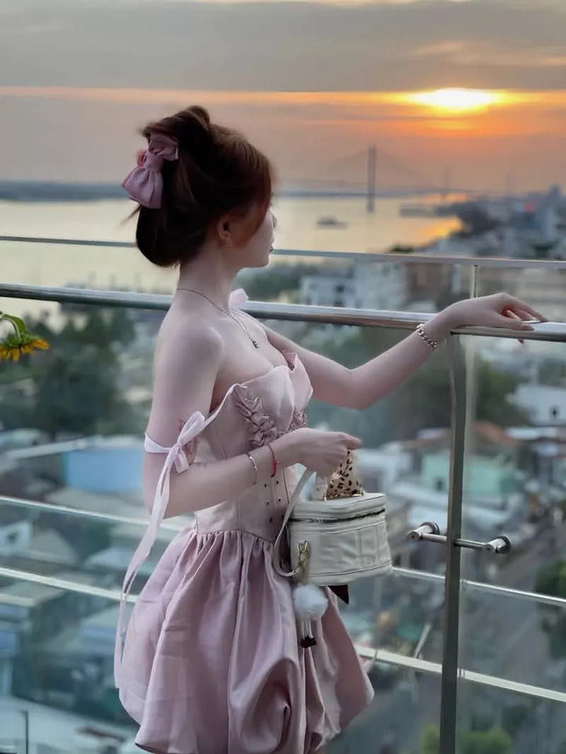 ảnh gái xinh che mặt 39