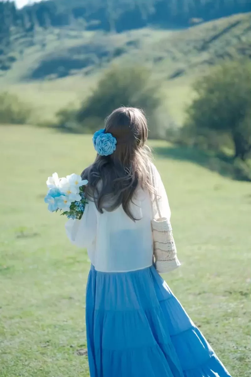 ảnh gái xinh che mặt 9