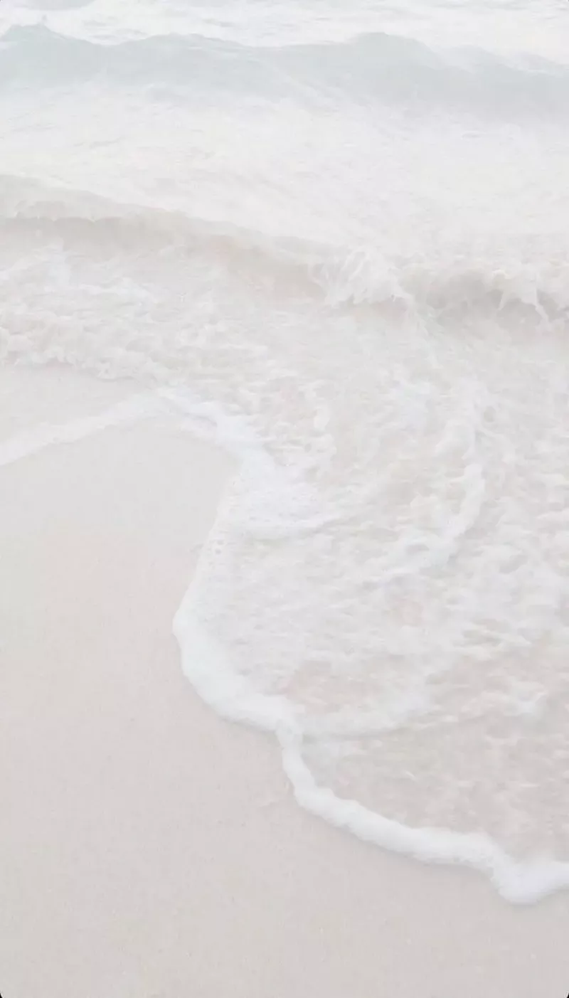 hình nền trắng 16