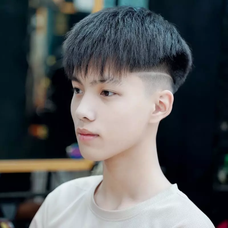 kiểu tóc layer bung 28