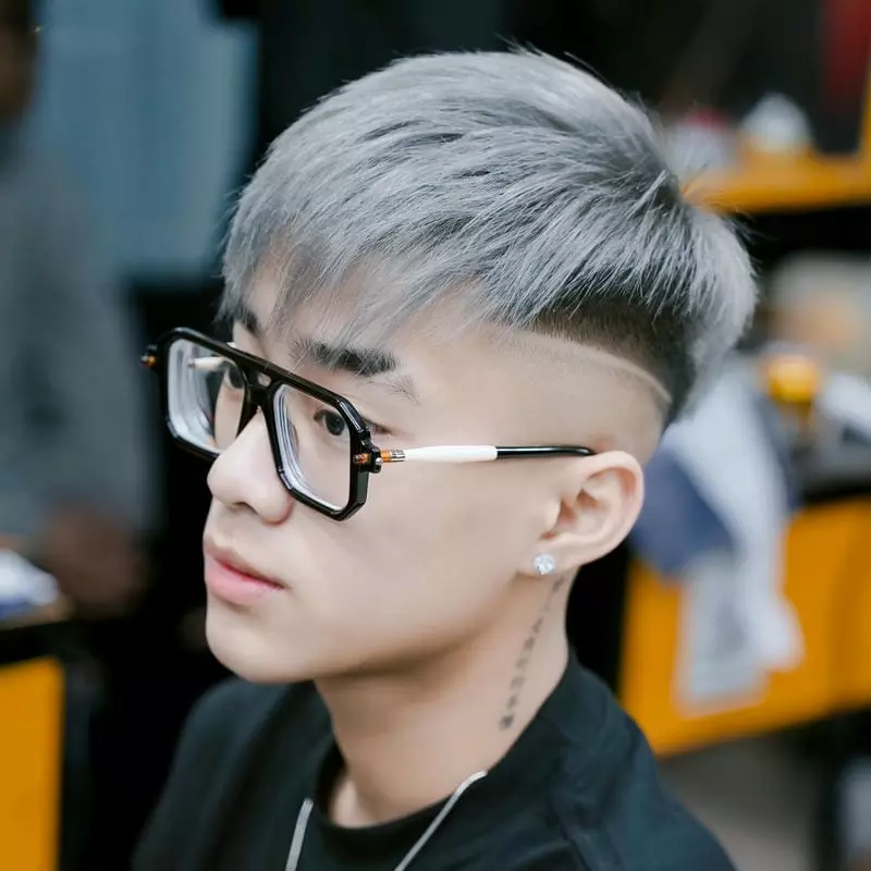 kiểu tóc layer bung 29