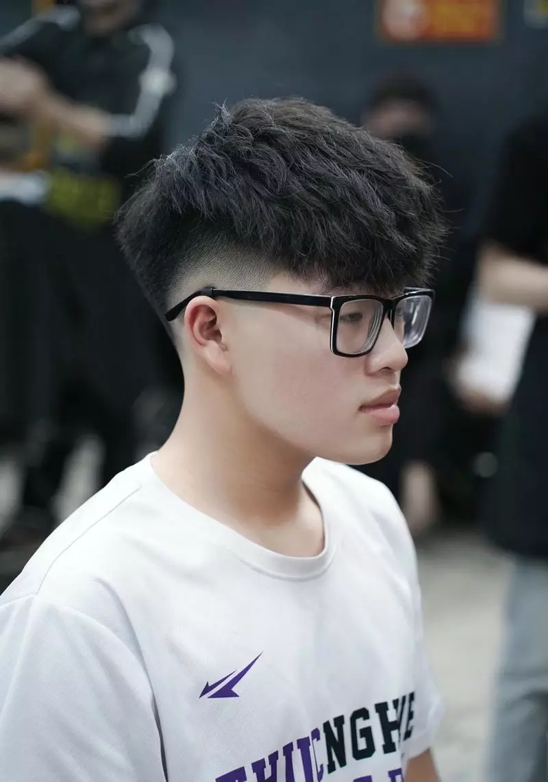 kiểu tóc layer bung 5