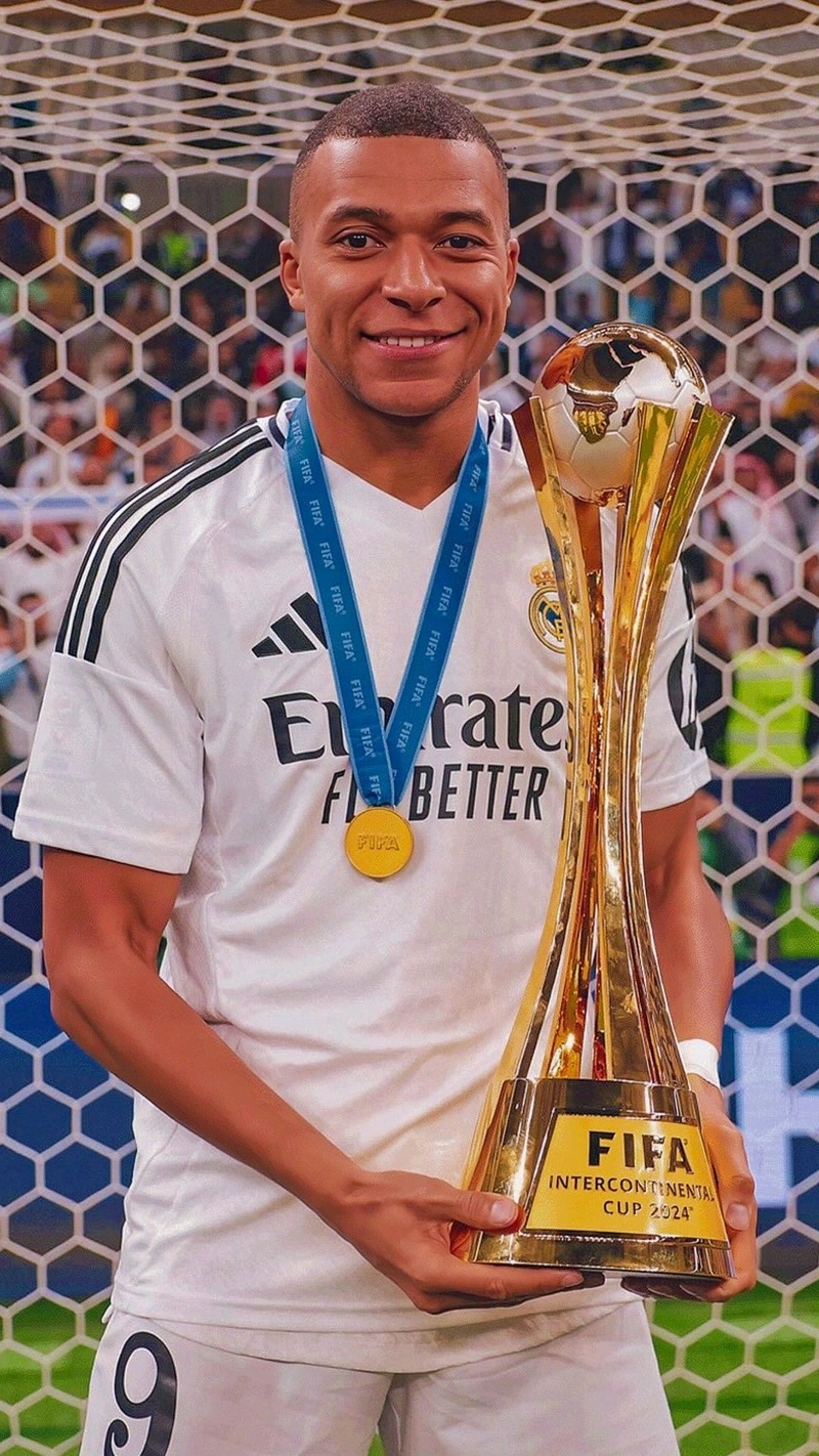 hình nền mbappe 24