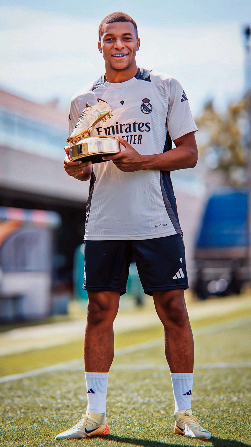 hình nền mbappe 27