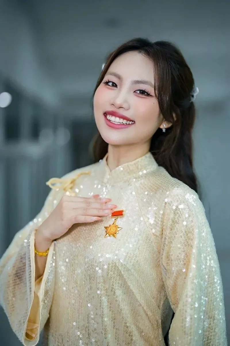 hình nền phương mỹ chi 26