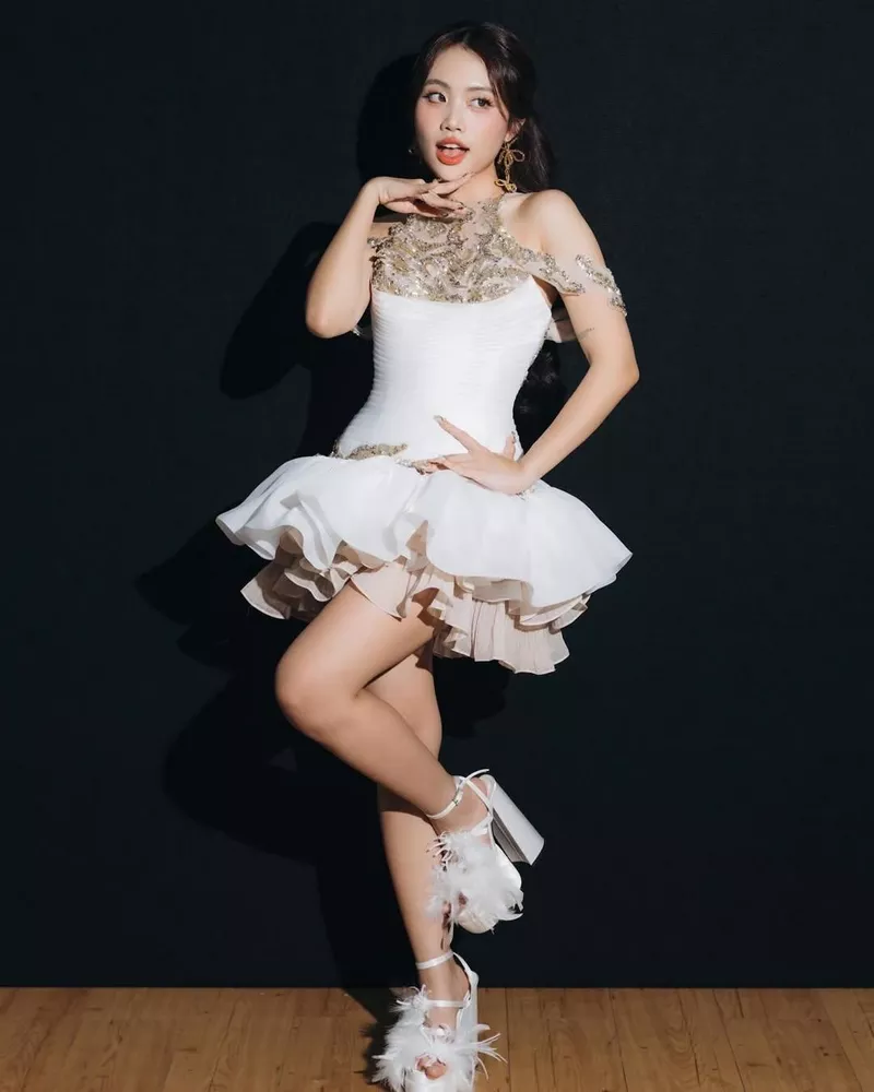 hình nền phương mỹ chi 4