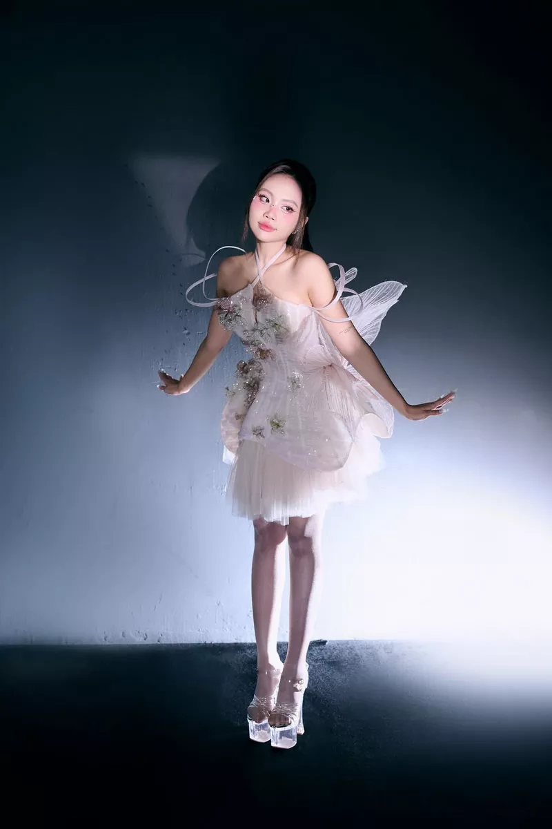 hình nền phương mỹ chi 40