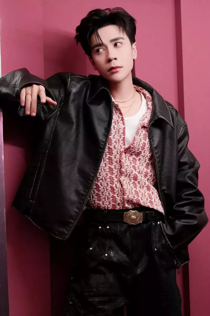 hình nền quang hùng masterd 14