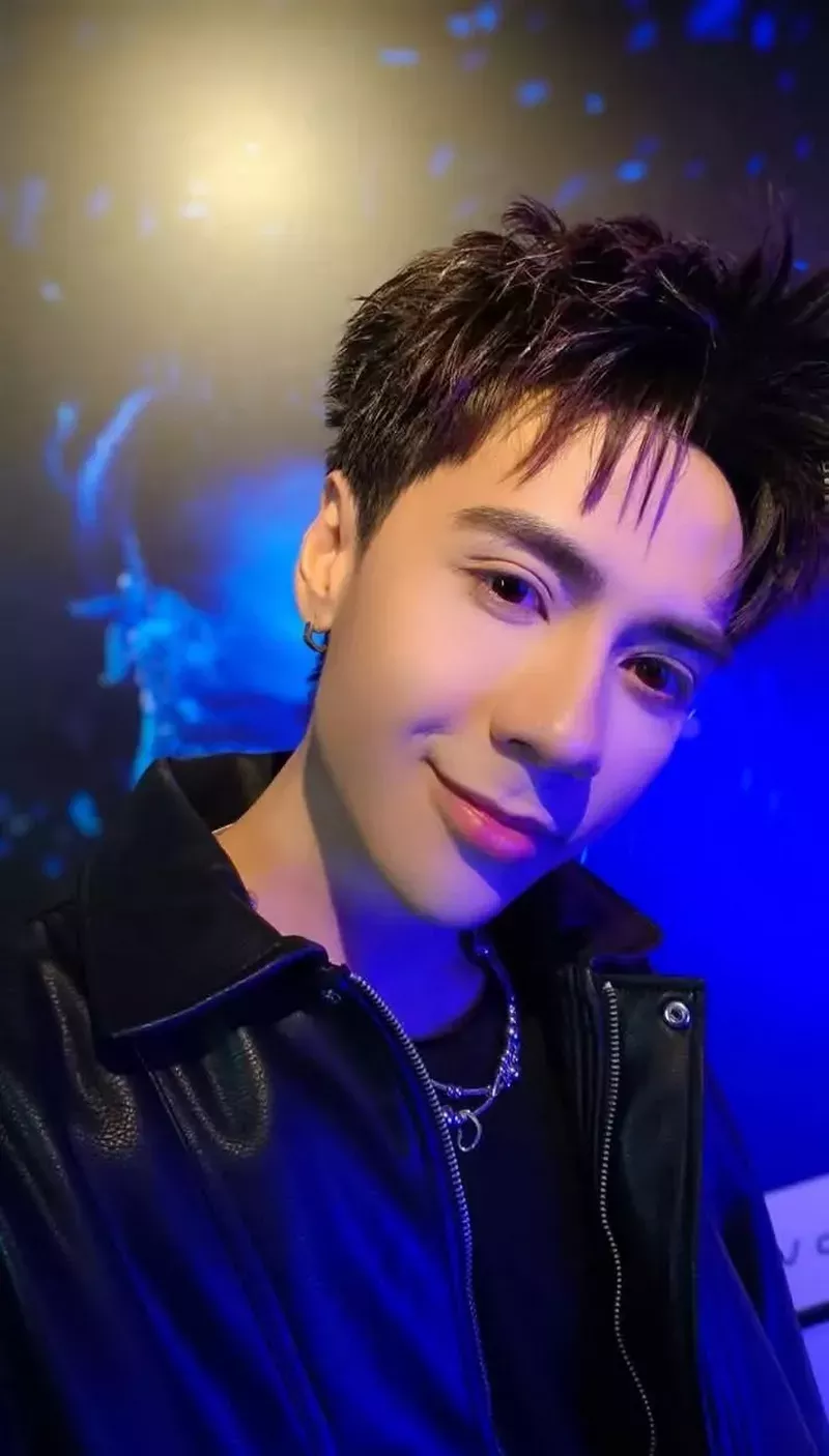 hình nền quang hùng masterd 29