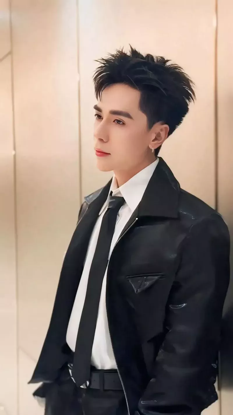 hình nền quang hùng masterd 43