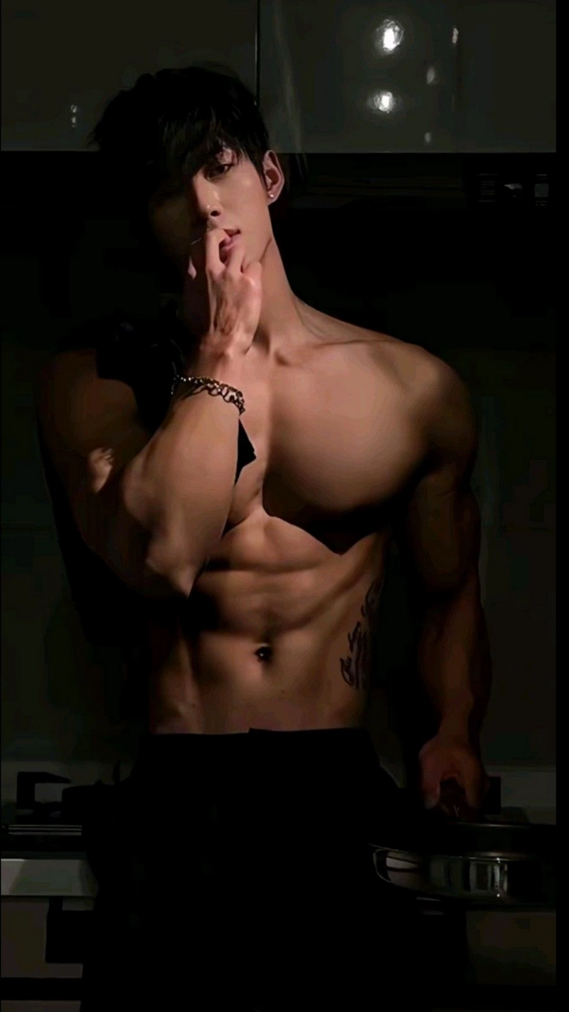 hình ảnh trai 6 múi 2