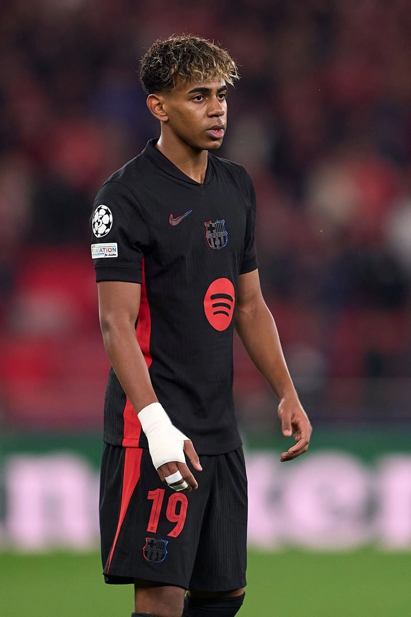 hình nền yamal 23