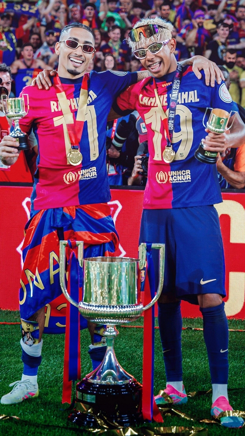 hình nền yamal 44