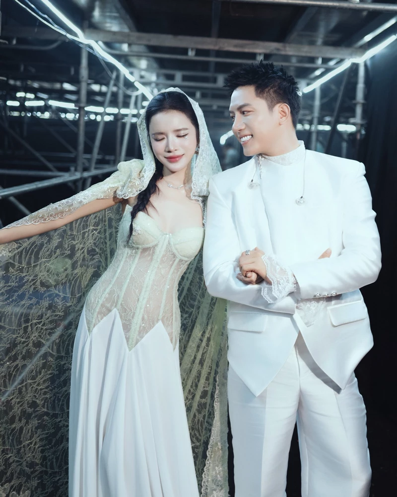 hình nền anh tú voi bản đôn 24