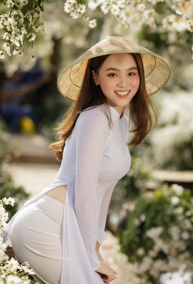 hình ảnh áo dài quyến rũ 4