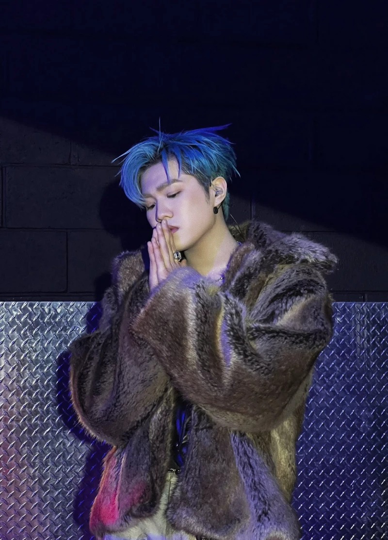 hình nền captain boy 17