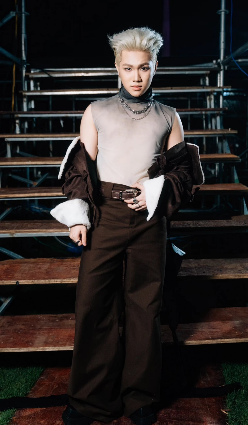 hình nền captain boy 23