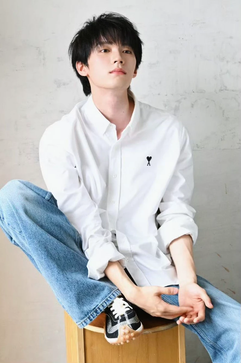 hình nền Chu Dực Nhiên 20