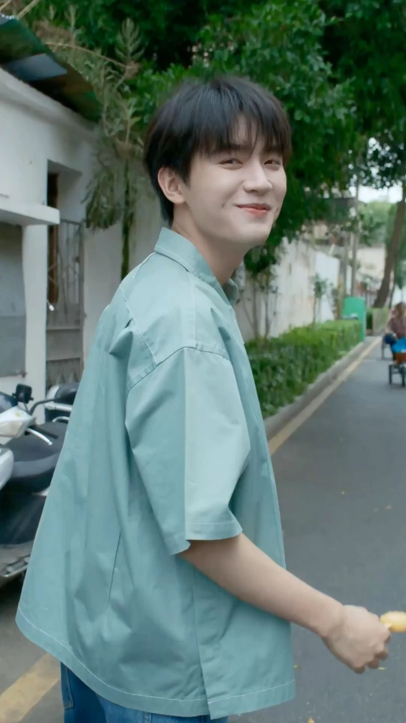 hình nền Chu Dực Nhiên 8