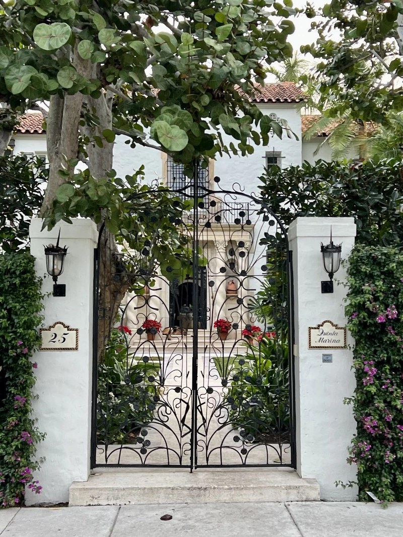 hình ảnh cổng nhà đẹp 42