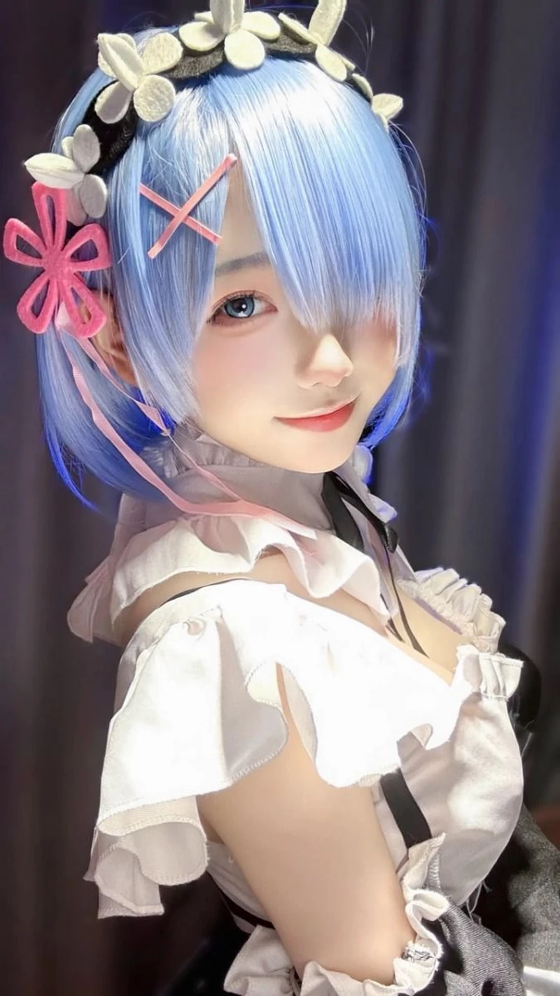 hình cosplay anime nữ 25