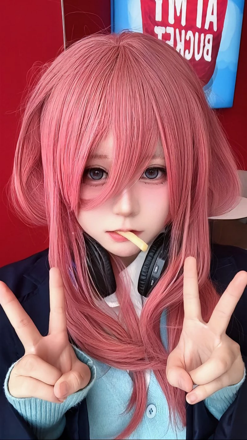 hình cosplay anime nữ 26