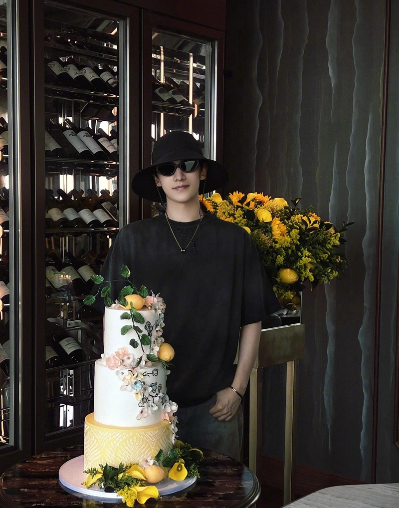 hình nền dương dương 11