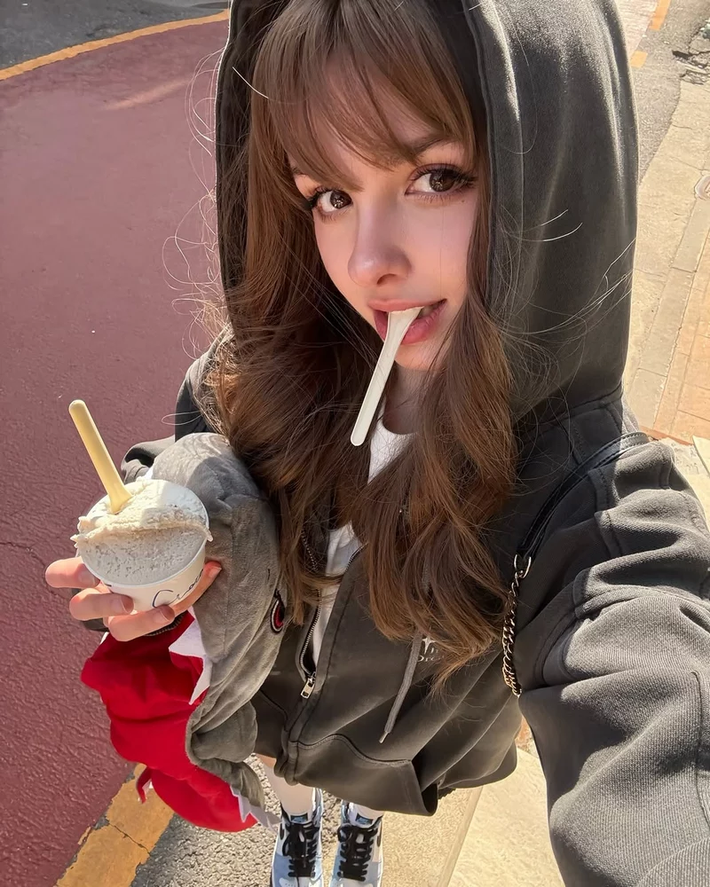 ảnh elina karimova 5