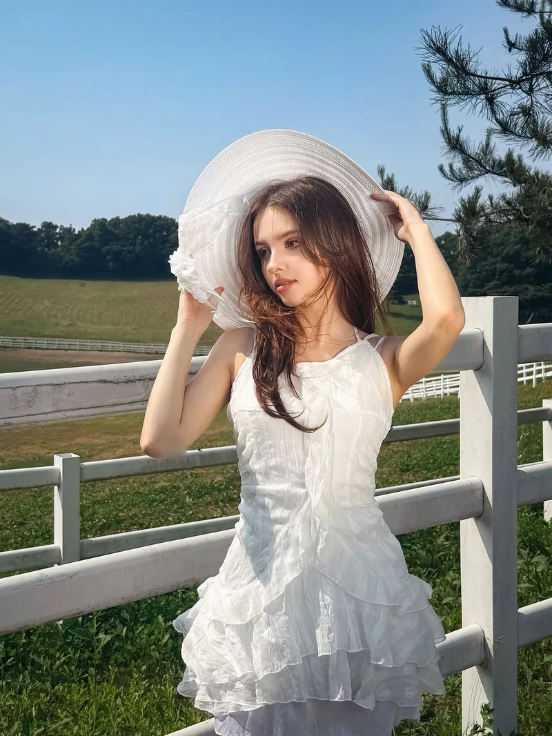 ảnh elina karimova 8