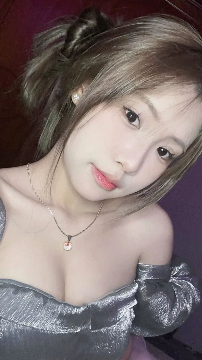 hình ảnh gái xinh 2k7 29