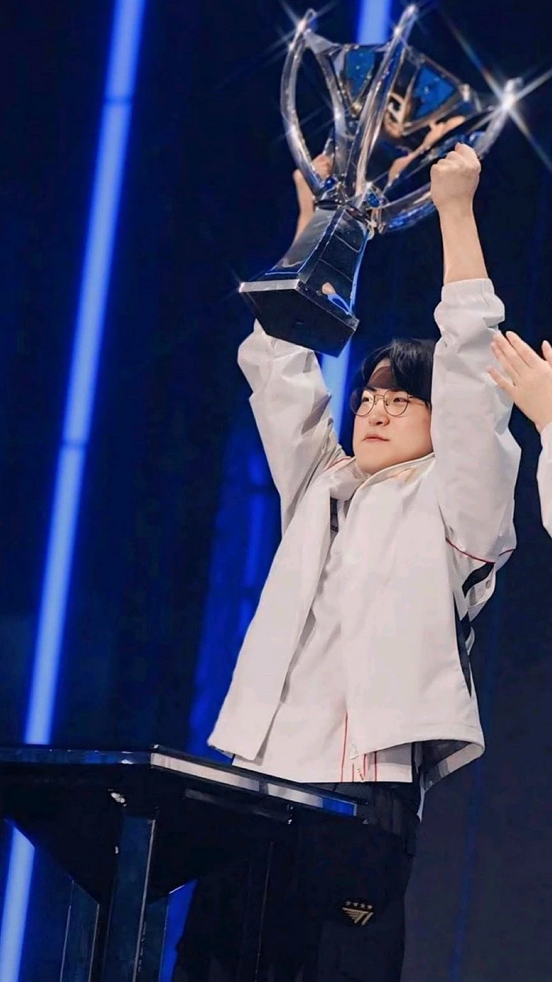 hình nền gumayusi 25