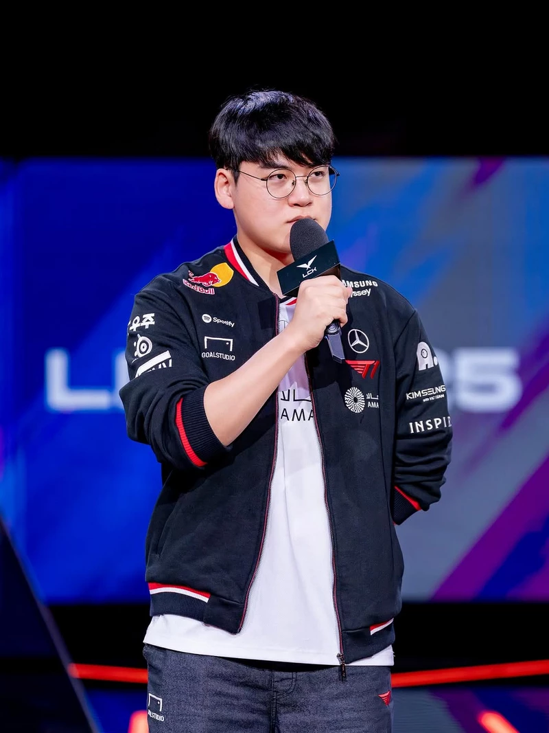 hình nền gumayusi 4