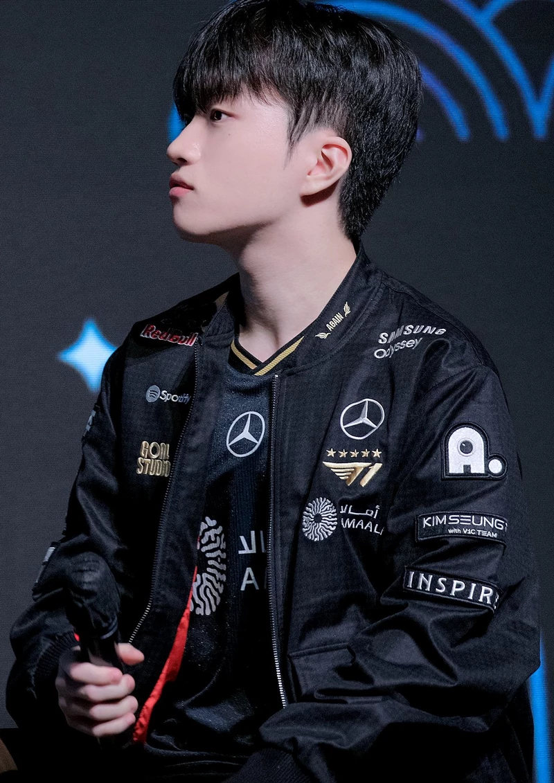 hình nền keria 16