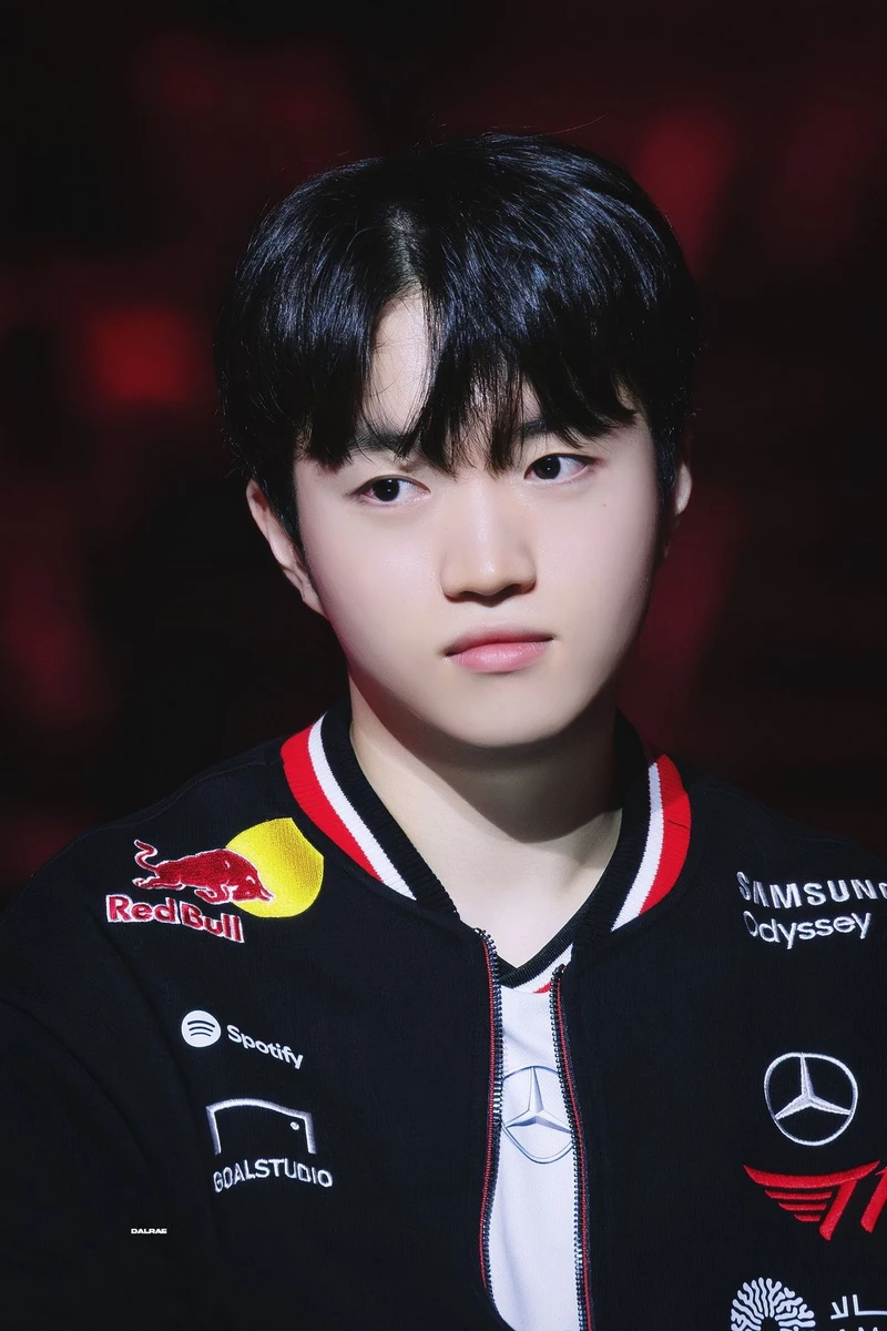 hình nền keria 21