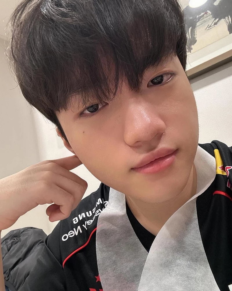 hình nền keria 35