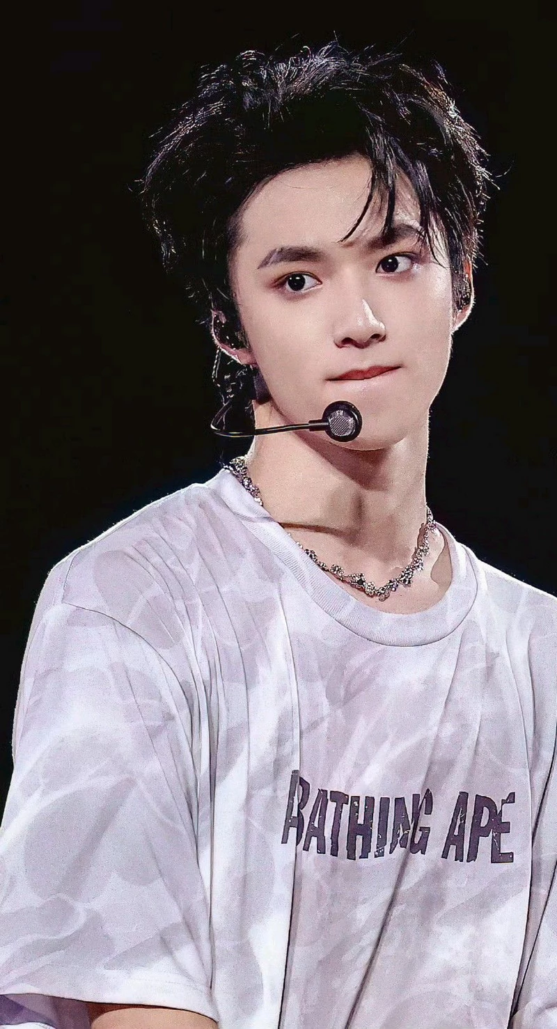 hình nền lưu diệu văn 12