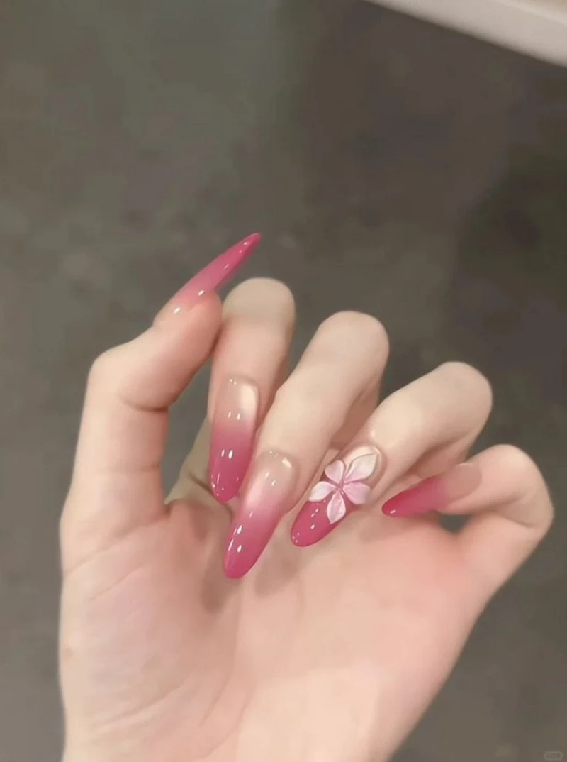 hình ảnh móng tay đẹp 11